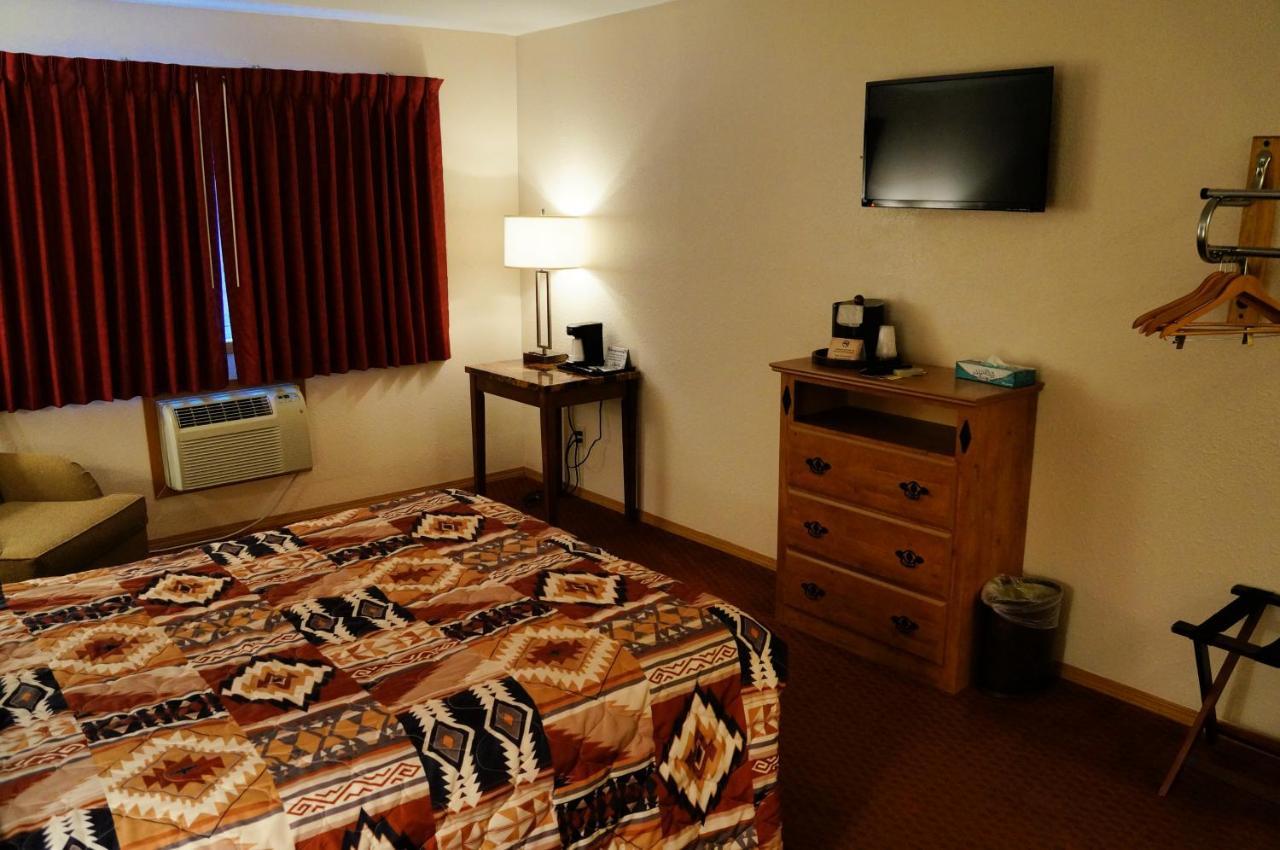 Fort Randall Casino & Hotel Pickstown Екстериор снимка